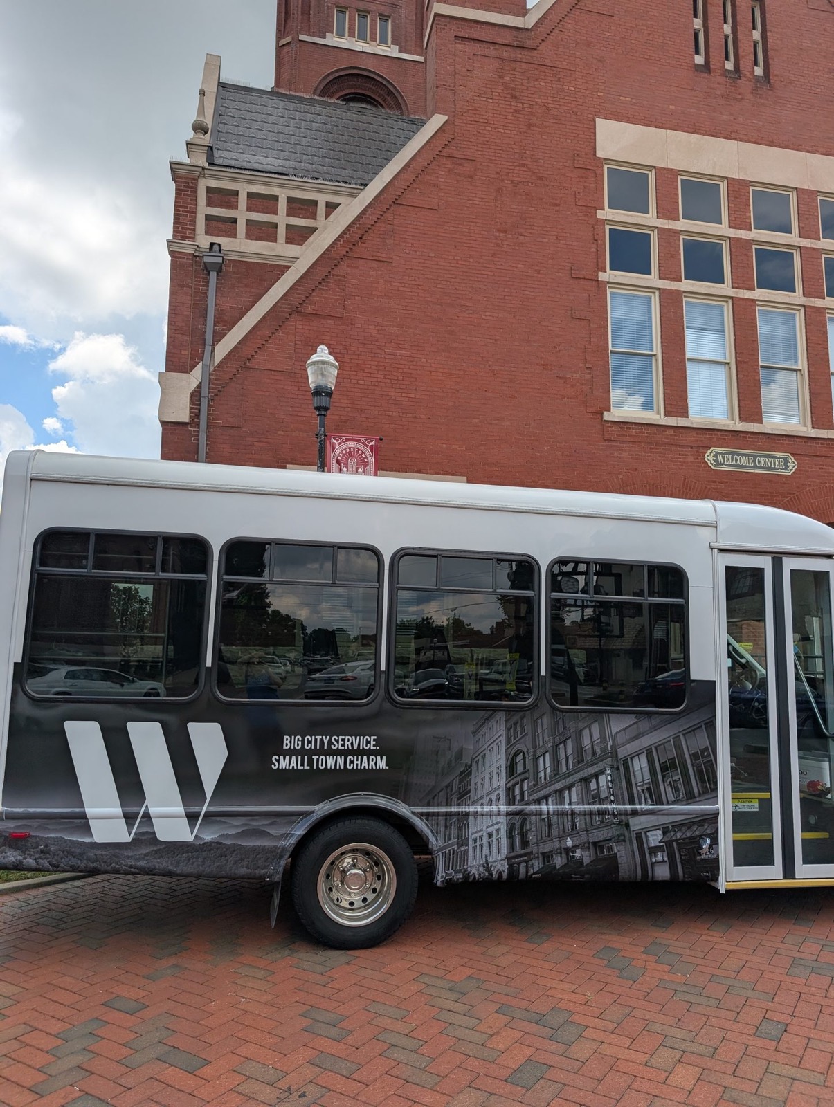 WhiskMe Transportation serving Shepherdsville, KY