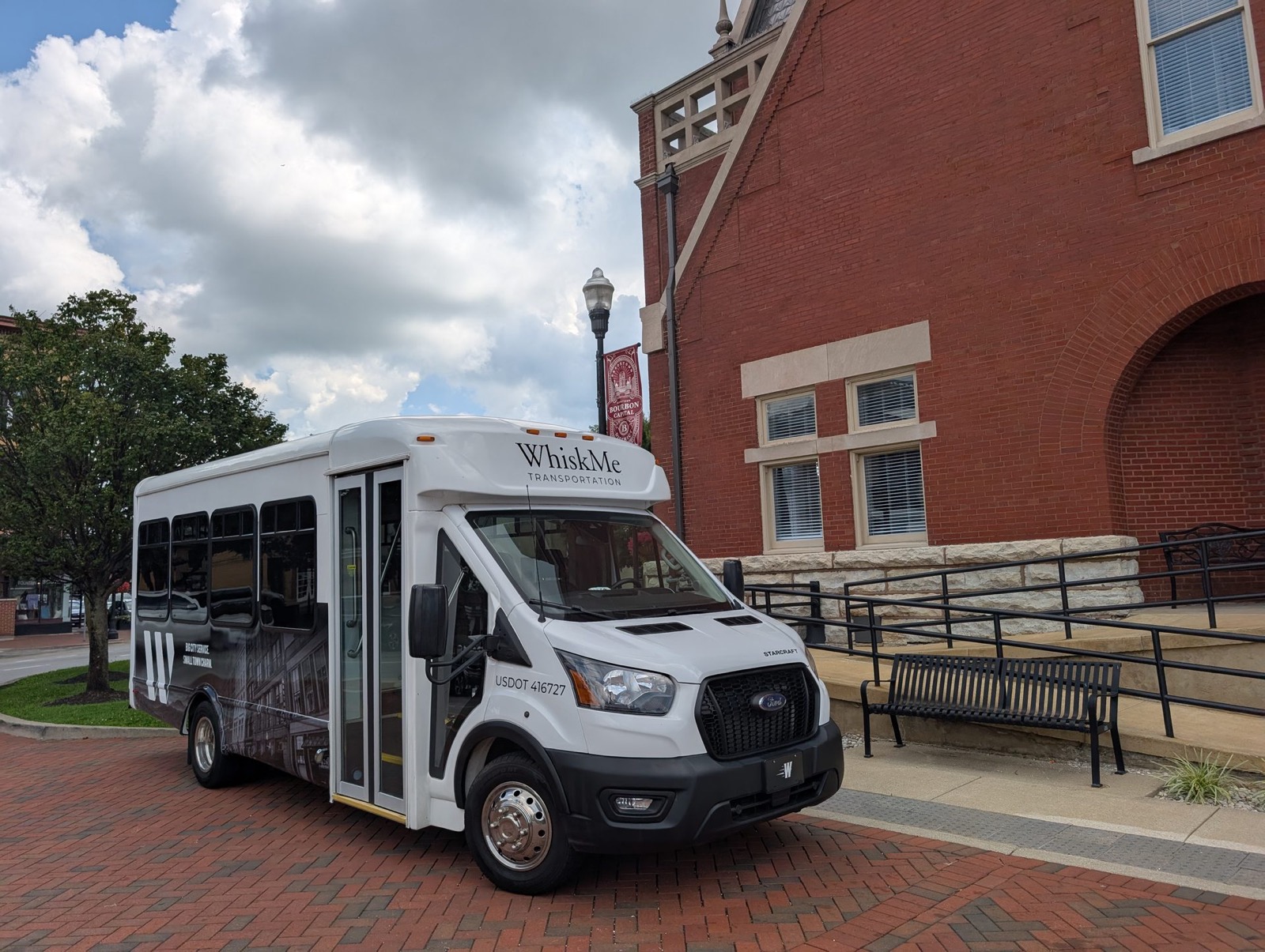 WhiskMe Transportation serving Versailles, KY